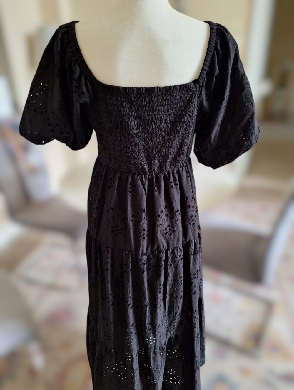 Meadow Rhodes Women's Black Eyelet Puff-Sleeve Midi Dress Size L